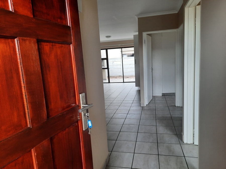 To Let 3 Bedroom Property for Rent in Highbury Western Cape